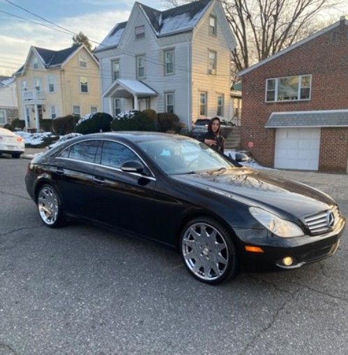 2008 Mercedes Benz CLS 550 runs and drives amazing super clean in and out $140,000 miles
