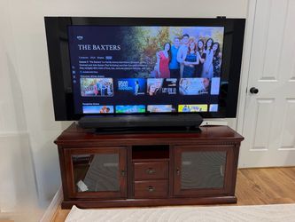 Pioneer Elite 60” Flat Panel TV & Console