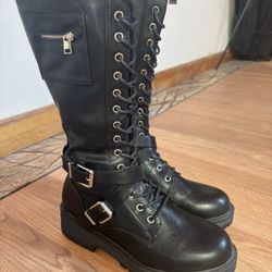 Women’s Black Boots Sz 9
