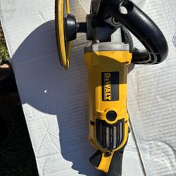 Dewalt 9” Polisher/Buffer 