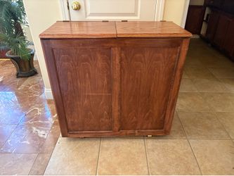 Custom wood laundry hamper