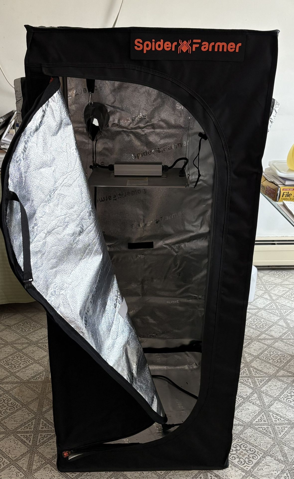 Spider Farmer 2x2 Grow Tent W/ Light