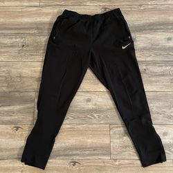 Nike Dri-Fit Jogger Pants - Men’s Large - GREAT CONDITION