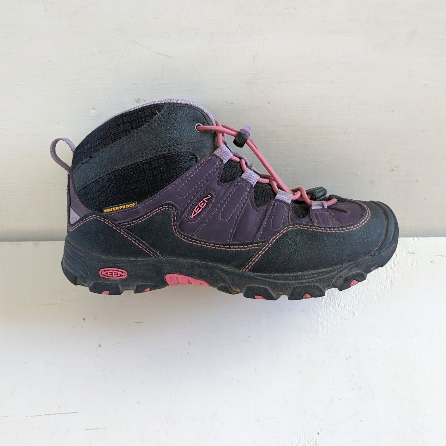 Keen Waterproof Hiking Boots Girls 2
