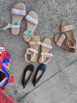 Girls shoes