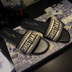 Christian Dior black & white slides