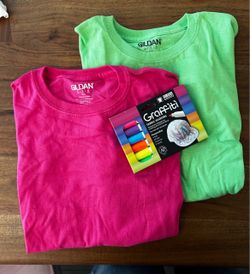 T-shirts & Fabric Marker set - Size M & L