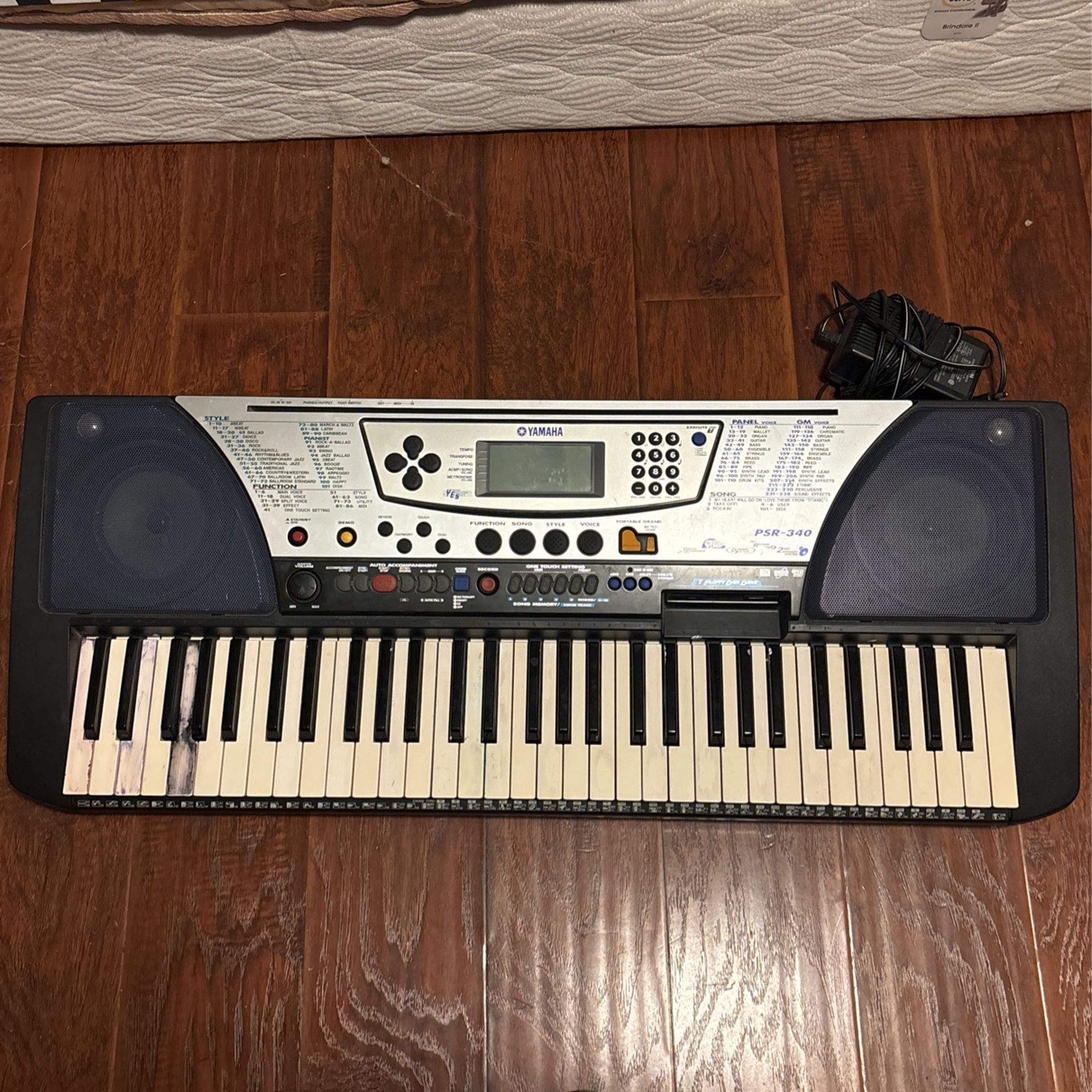 Yamaha Keyboard