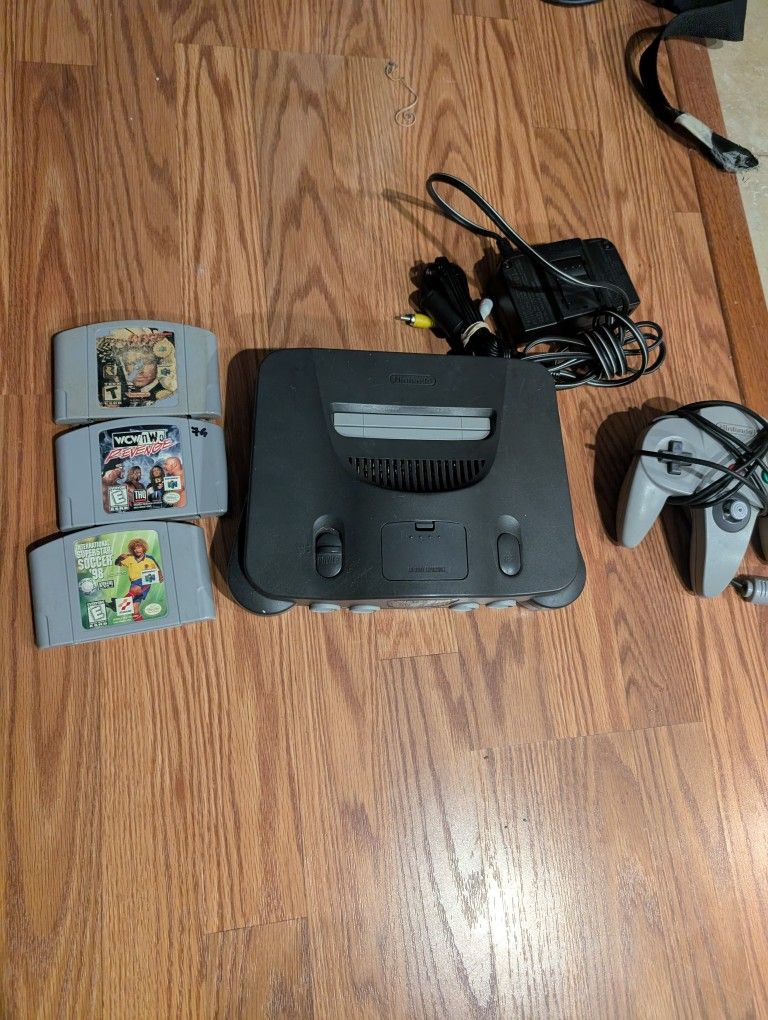 Nintendo 64 Bundle 