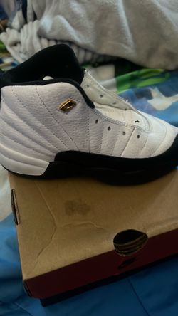 Jordan retro 12 White & Black Taxi size 13c