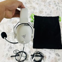 Razer BlackShark V2 X Wired Gaming Headset – White, Built-in Microphone, PC/ PS5 / Xbox