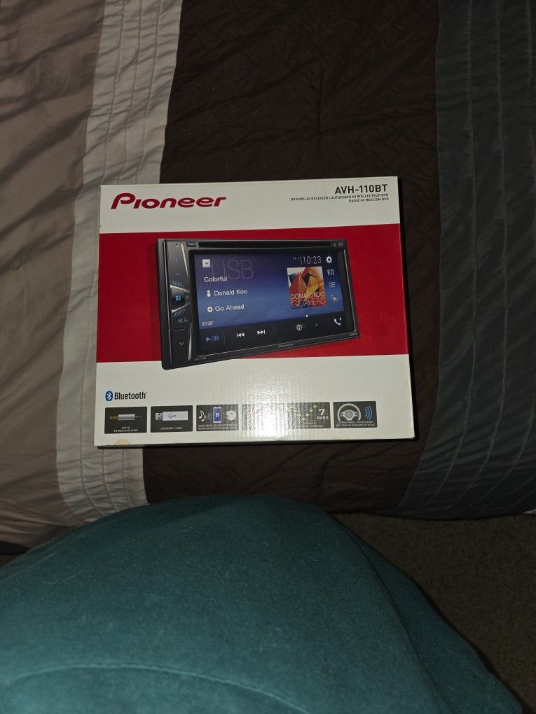 NEW Pioneer Car Stereo With DVD/Bluetooth/Backup Cam Compatible
