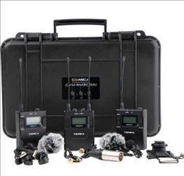 Comica CVM-WM300A Dual-Transmitter Lavalier Mic Kit - with 2 Transmitters/1 Receiver/Hard Case & Accessories (Li-Ion)