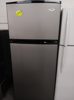 Whirlpool Top Freezer Fridge – Stainless, Glass Shelves