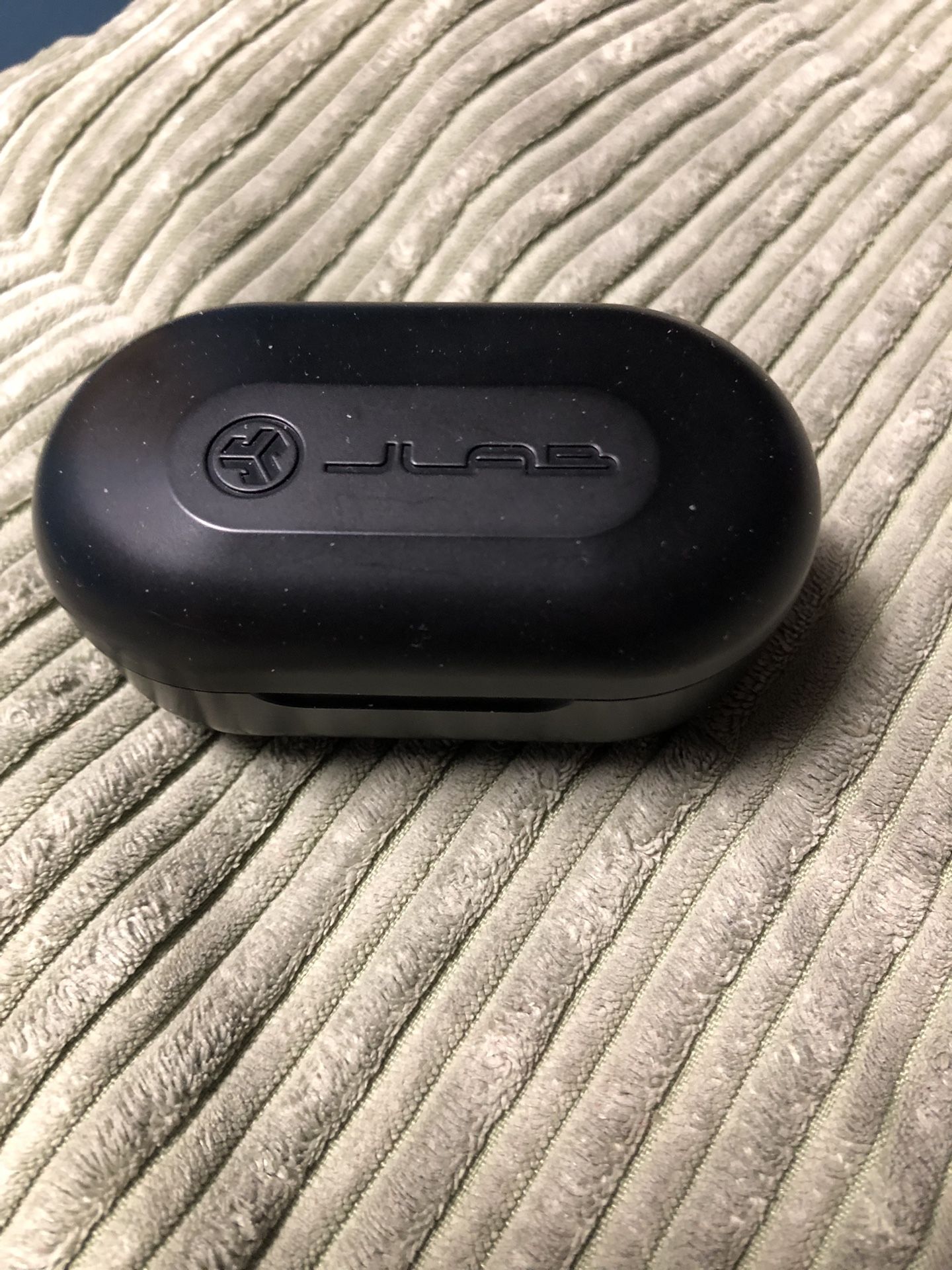 J Lab Epic lab AirPods