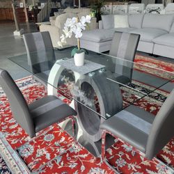 Nuevo Juego De Comedor 4🪑Sillas Pagó Inicial Es De $54 No Se Necesita Crédito 💳