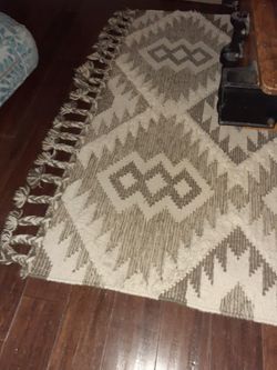 Saint Thomas Imported Area Rug 5 x 8