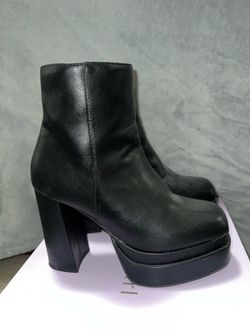 Forever 21 platform boots