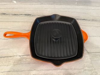 Like-New Le Creuset Flame Grill Pan + Panini Press