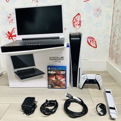 PlayStation 5 Disc Version 825GB, Bonus 1 Game And Portable Monitor ( Used Very New )