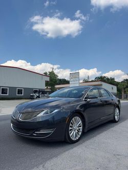 2013 Lincoln MKZ