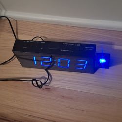 Projector Clock