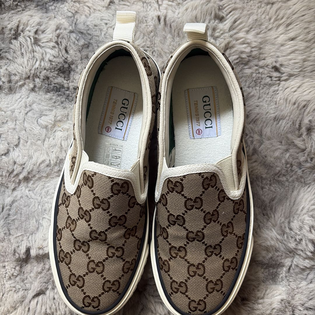 Gucci shoes
