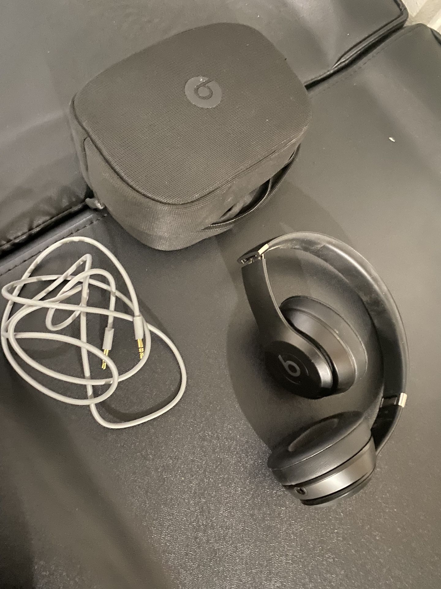 beats solo 4