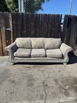 Free Couch