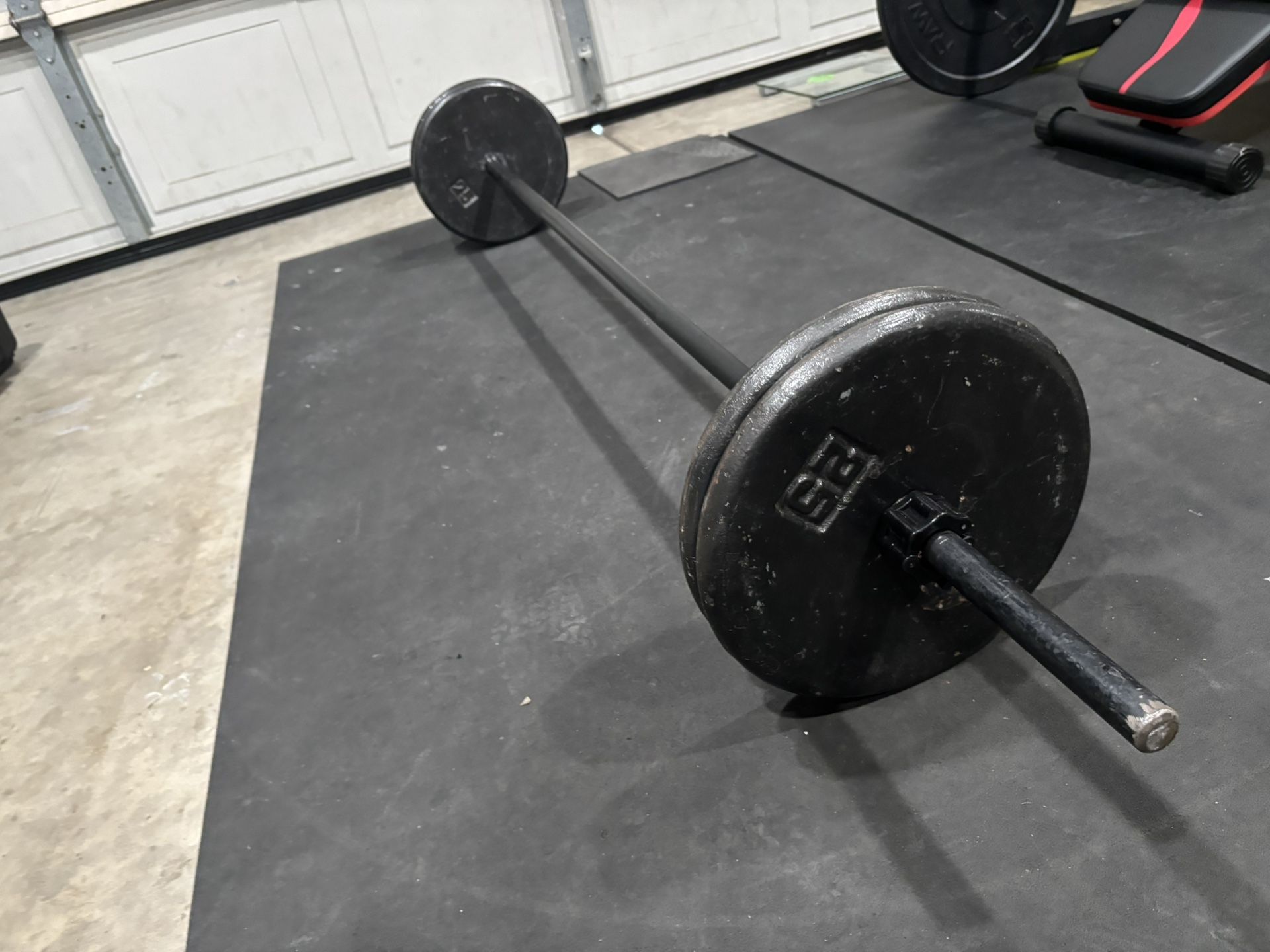 Standard Weights 100bs+ Barbell