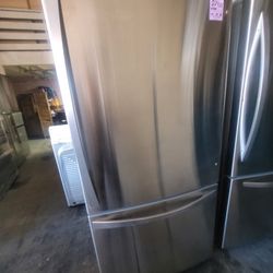 Refrigerator Kenmore 