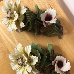 Vintage Capodimonte Mantel Floral arrangement