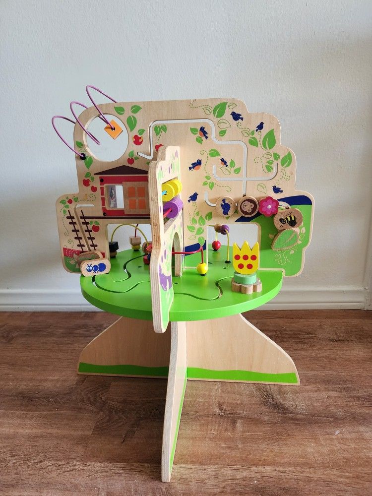 Manhattan Toy Tree Top Adventure Activity Center 22.50 x 18.00 x 18.00 Inches