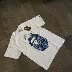 Bape shirt (Size L) (NEW)