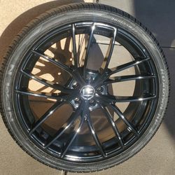 22inch X10inch Luxx Wheels And Tires