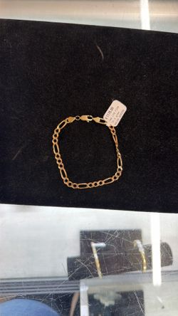 Solid Figaro bracelet 14k 10.2 grams