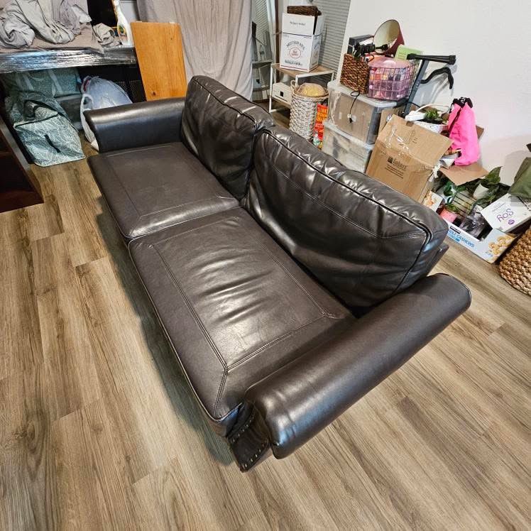 Traditional Faux Leather Loveseat Sofa