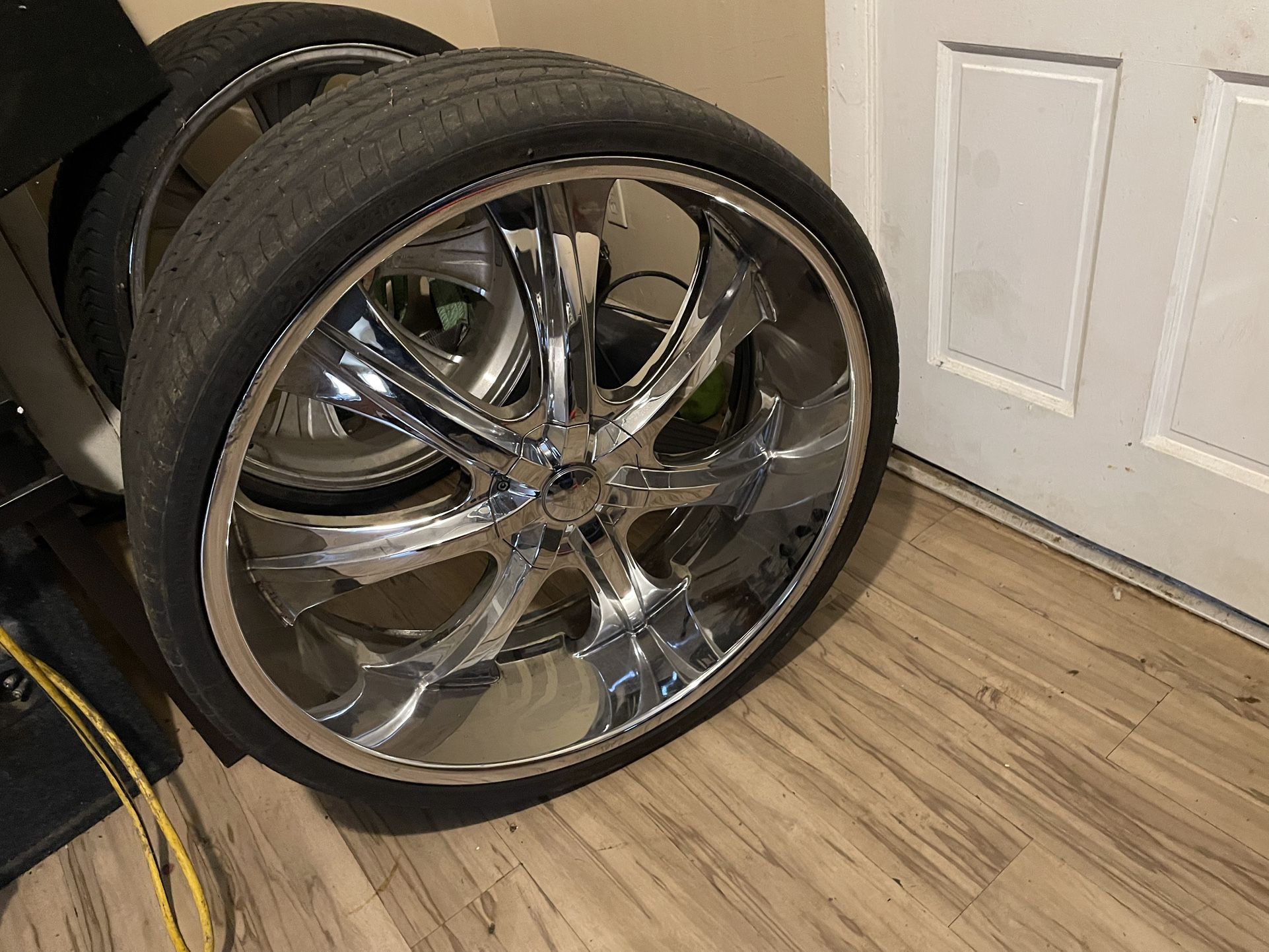 28 Inch Rims New Tires 1 Need Tire