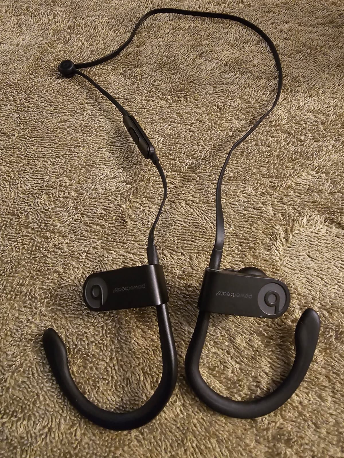 Powerbeats 3