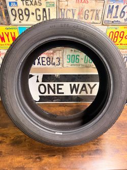 1 Goodyear Eagle RS-A Tire 255/45 R20