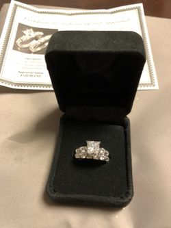 Women’s Wedding Band