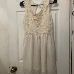 Women's Dresses And Women's Dress Shoes 