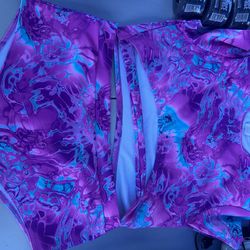 Iheart raves top and bottom