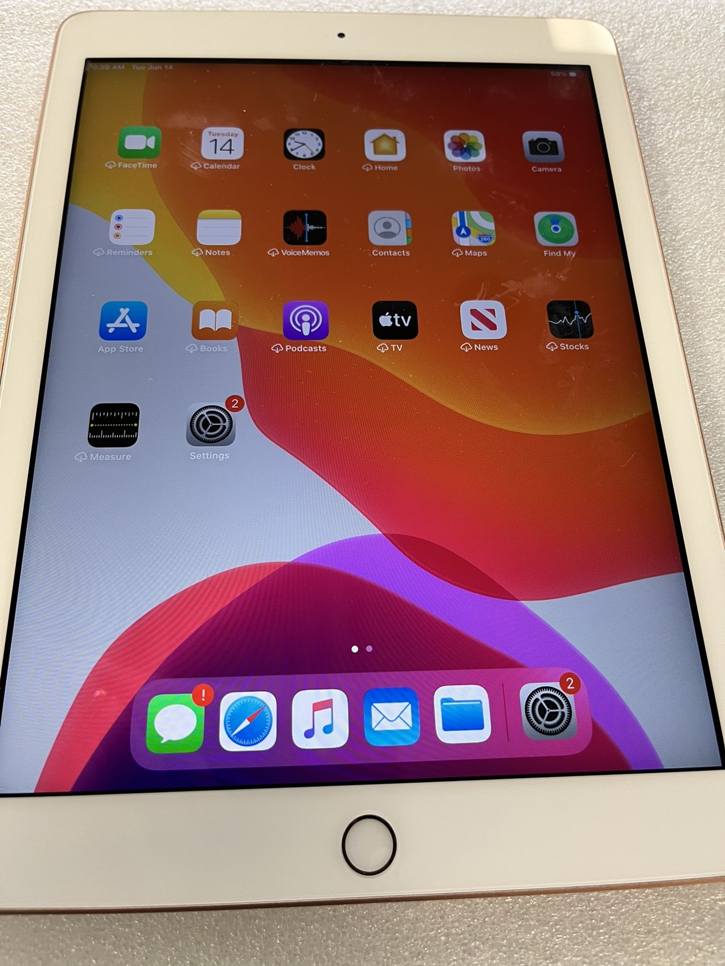 iPad 6th Generation 32 Gb Wi Fi Plus Cellular Factory Unlocked To