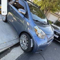 2013 Scion iQ