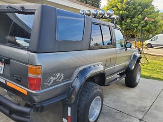 1987 First Generation Toyota 4runner
