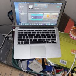 Apple MacBook Air 