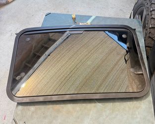 Universal spoiler sunroof