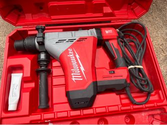 Milwaukee Heavy Duty Rotary Hammer