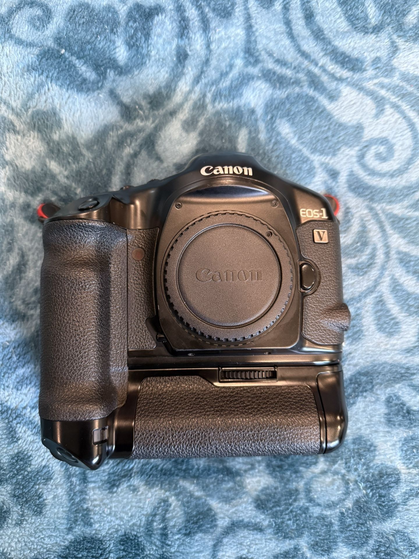 Canon Eos 1V 35mm Film Camera